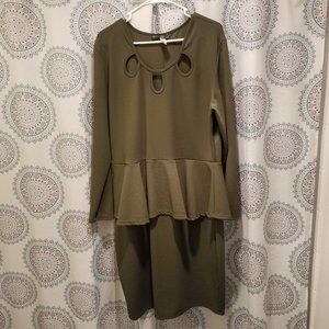 Bodycon peplum dress